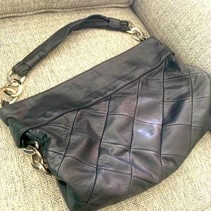 CHANEL BLACK LEATHER QUILTED SHOULDER BAG! Great condition! Silver hardw…